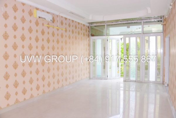 House on main street for sale in Tan Binh District – HCMC.