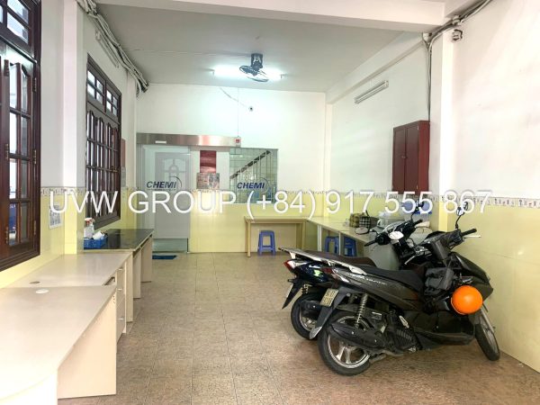 House on main street for sale in Tan Binh District – HCMC.