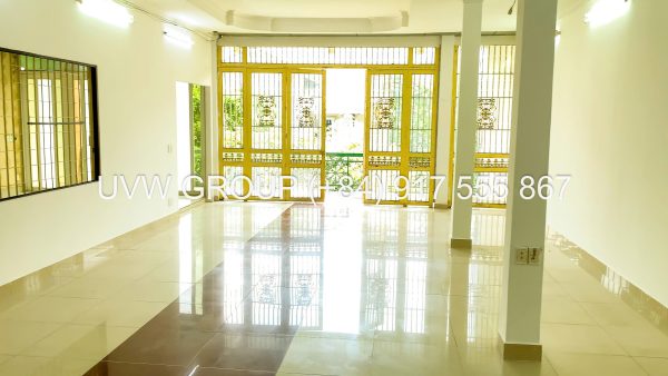 House on main street for sale in Tan Binh District – HCMC.