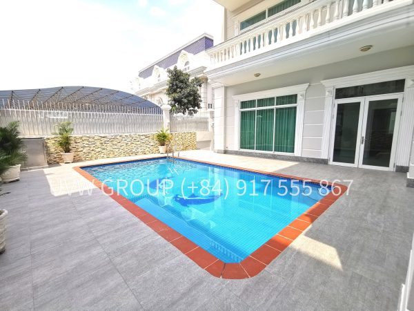 Large villa for rent in Thao Dien District 2