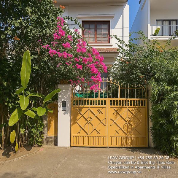 Front view of a luxurious 7-bedroom villa with swimming pool for rent in Thao Dien, Ho Chi Minh City
