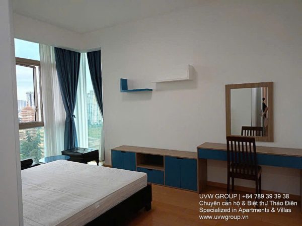Living room of luxury 3BR apartment for rent at The Vista An Phu, HCMC