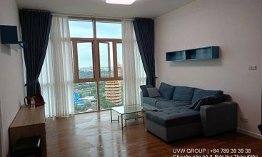 Living room of luxury 3BR apartment for rent at The Vista An Phu, HCMC