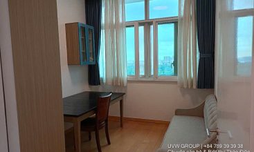Living room of luxury 3BR apartment for rent at The Vista An Phu, HCMC