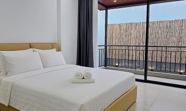 4-bedroom villa for short-term rent on Nguyen U Di, Thao Dien with pool, BBQ & karaoke