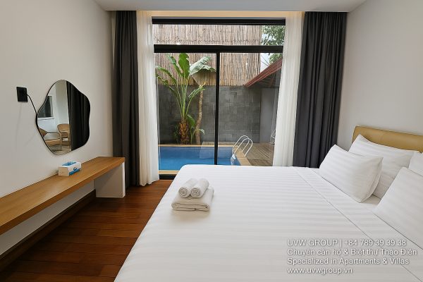 4-bedroom villa for short-term rent on Nguyen U Di, Thao Dien with pool, BBQ & karaoke