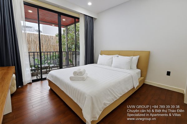 4-bedroom villa for short-term rent on Nguyen U Di, Thao Dien with pool, BBQ & karaoke