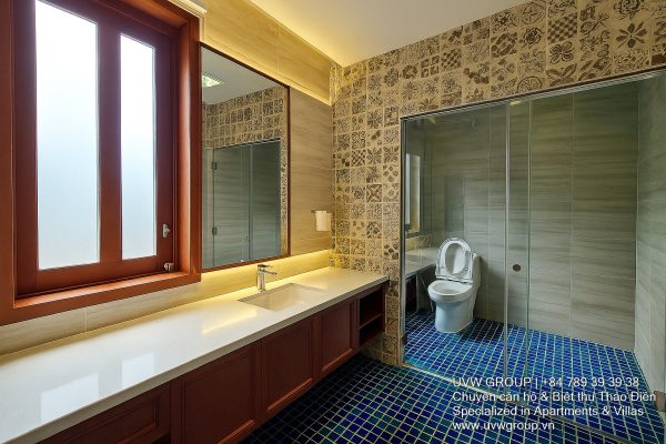 Modern luxury villa in Ho Chi Minh City with 5 bedrooms, indoor pool, and private karaoke room, perfect for short-term rental near RMIT.