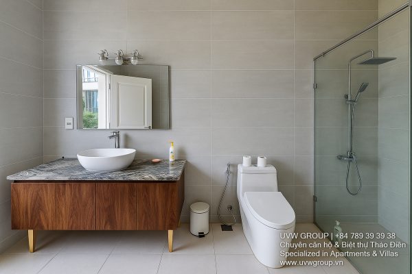 Spacious 6-bedroom villa with private pool and karaoke room for short-term rent in Thao Dien, Ho Chi Minh City