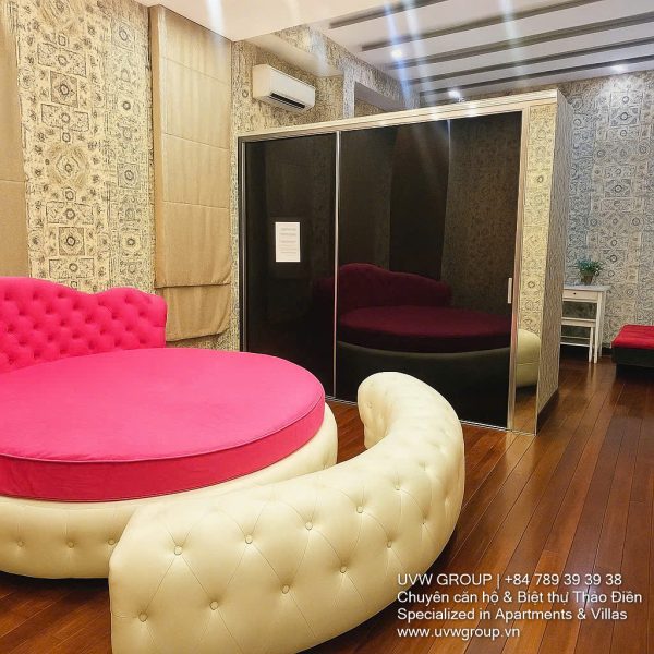 Modern luxury villa in An Phu ward with large swimming pool, karaoke room, 7 bedrooms, and 6 bathrooms