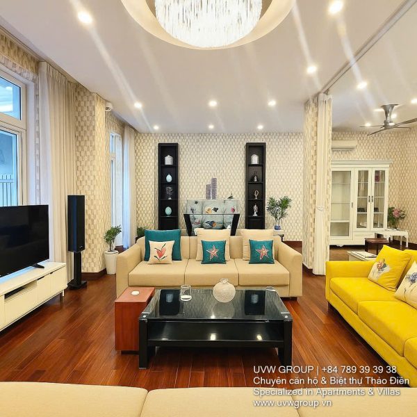 Modern luxury villa in An Phu ward with large swimming pool, karaoke room, 7 bedrooms, and 6 bathrooms