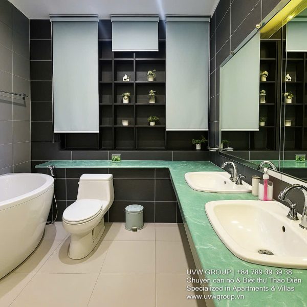 Modern luxury villa in An Phu ward with large swimming pool, karaoke room, 7 bedrooms, and 6 bathrooms