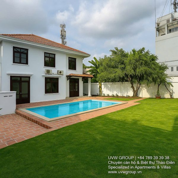 Luxury 5-bedroom villa with private swimming pool and large garden for rent in An Phu, District 2, HCMC.