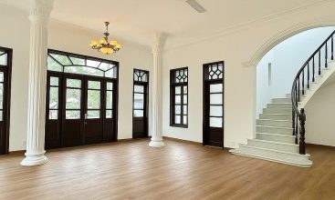 Luxury 5-bedroom villa with private swimming pool and large garden for rent in An Phu, District 2, HCMC.