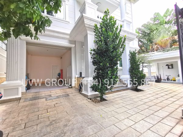 Luxury villa for rent in Thao Dien District 2