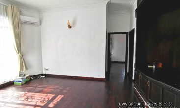 Modern 3-bedroom villa with garden in secure compound for rent, An Phu, District 2, HCMC