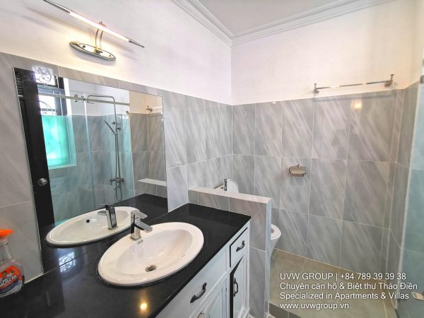 Modern 3-bedroom villa with garden in secure compound for rent, An Phu, District 2, HCMC