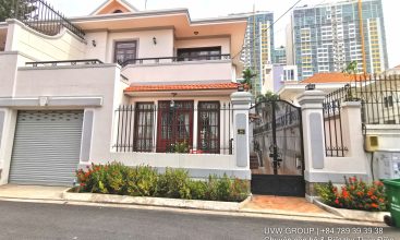 Modern 3-bedroom villa with garden in secure compound for rent, An Phu, District 2, HCMC