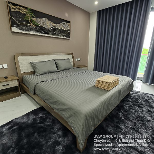 Modern villa for rent in Nha Be with private pool, 8 bedrooms, BBQ and limousine pickup