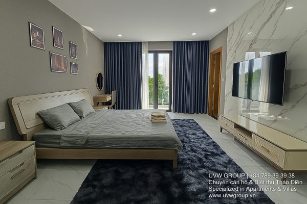 Modern villa for rent in Nha Be with private pool, 8 bedrooms, BBQ and limousine pickup