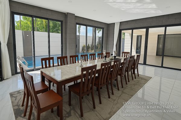 Modern villa for rent in Nha Be with private pool, 8 bedrooms, BBQ and limousine pickup