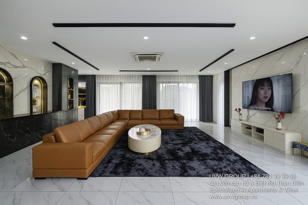 Modern villa for rent in Nha Be with private pool, 8 bedrooms, BBQ and limousine pickup