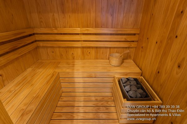 Modern villa for rent in Nha Be with private pool, 8 bedrooms, BBQ and limousine pickup
