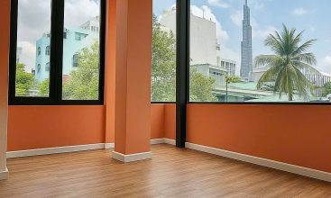 Frontage of a townhouse located on Nguyen Cu Street, the center of Thao Dien. For sale at a good price, with a spacious expanding width, suitable for living and investment.