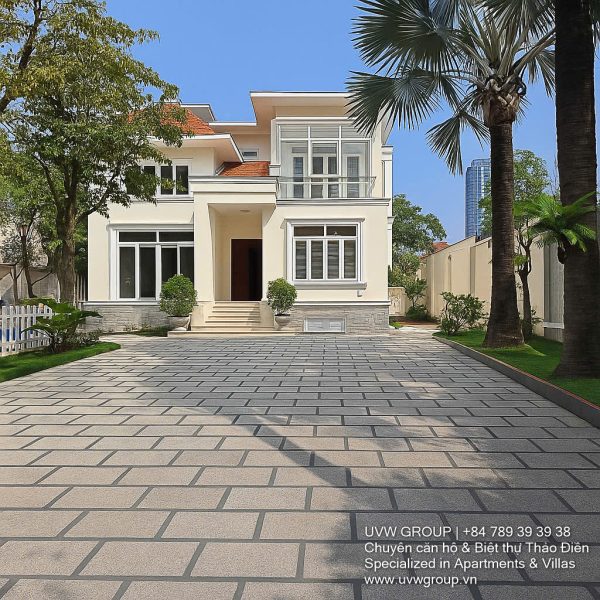 Luxury Thao Dien villa for rent featuring a private swimming pool, large garden, and prime frontage.
