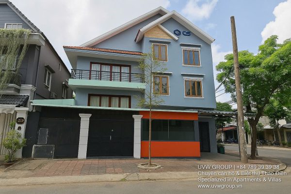Premium 5-bedroom house with basement and rooftop for rent on Nguyen Qui Canh St, An Phu, HCMC.