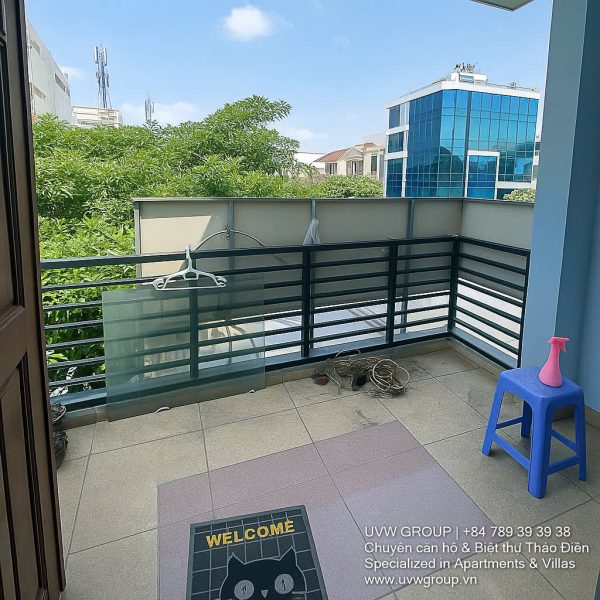Premium 5-bedroom house with basement and rooftop for rent on Nguyen Qui Canh St, An Phu, HCMC.