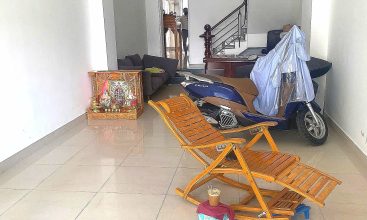 Exterior view of 4-floor, 6-bedroom house for rent on Nguyen Hoang St, An Phu, HCMC.