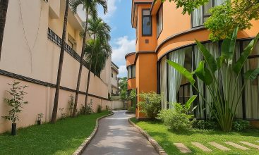 1. Front view of 5-bedroom villa with swimming pool in Thao Dien