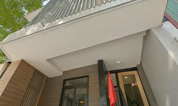 Exterior corner view of the 4-bedroom villa (basement, G+2 floors) available for rent in An Phu, D2.