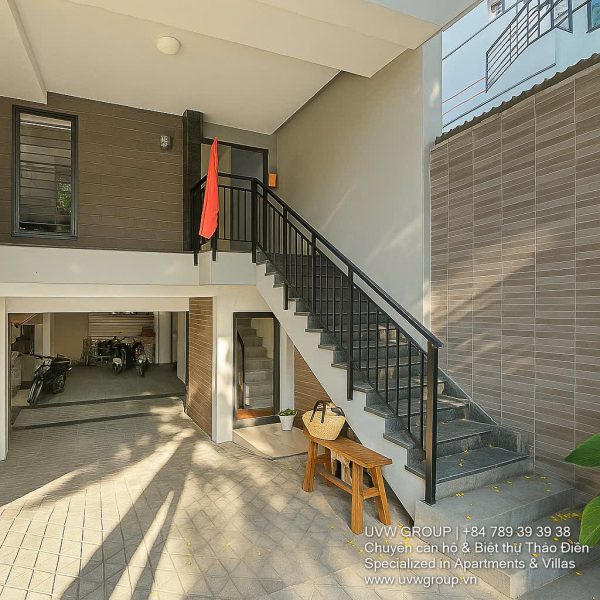 Exterior corner view of the 4-bedroom villa (basement, G+2 floors) available for rent in An Phu, D2.