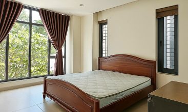 Exterior corner view of the 4-bedroom villa (basement, G+2 floors) available for rent in An Phu, D2.