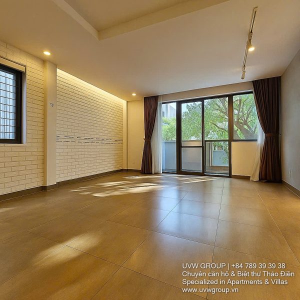 Exterior corner view of the 4-bedroom villa (basement, G+2 floors) available for rent in An Phu, D2.