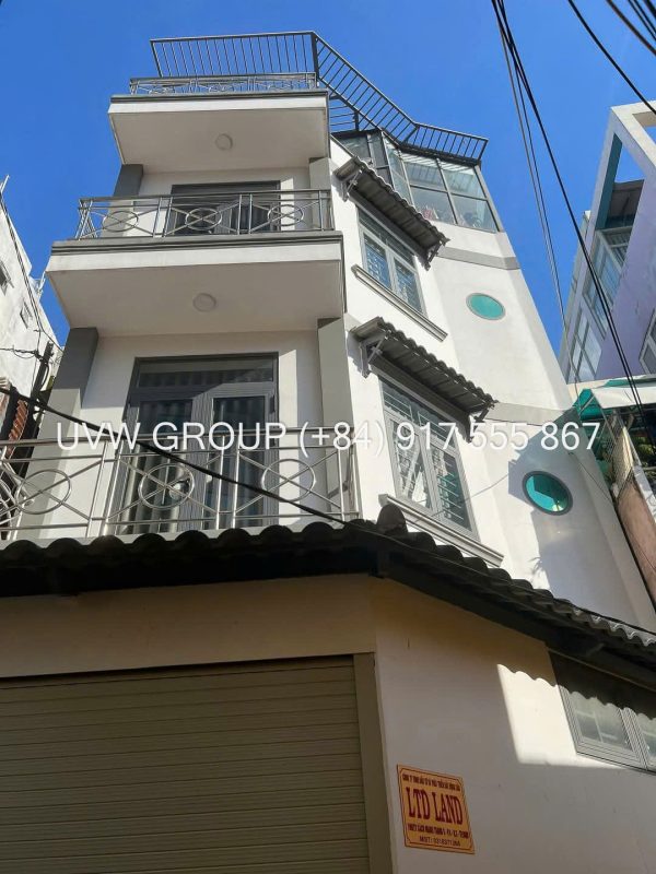 Urgent sale of house in Cach Mang Thang 8 Ward 4 – District 3