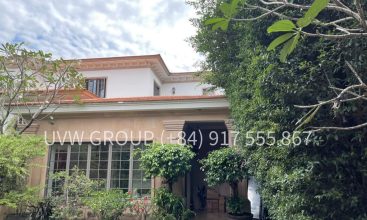 Villa for sale on Nguyen U Di street frontage in Thao Dien District 2