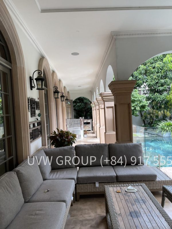 Villa for sale on Nguyen U Di street frontage in Thao Dien District 2