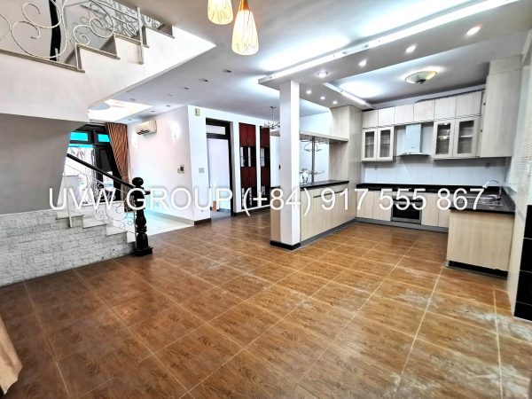 white house for rent in thao dien-district 2