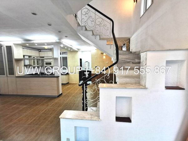 white house for rent in thao dien-district 2