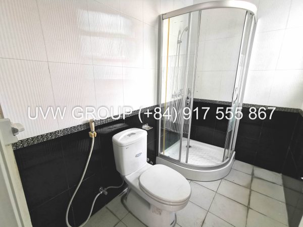 white house for rent in thao dien-district 2